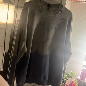 Brand is wild fable size large gray and blue